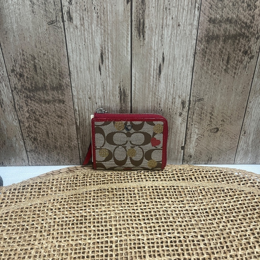 Coach Signature Heart Print Zip Around Small Wallet Red - Picture 3 of 5